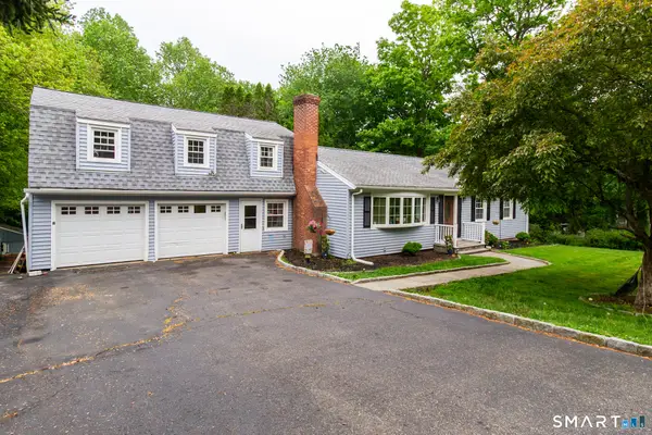 23 Great Neck Road, Trumbull, CT 06611