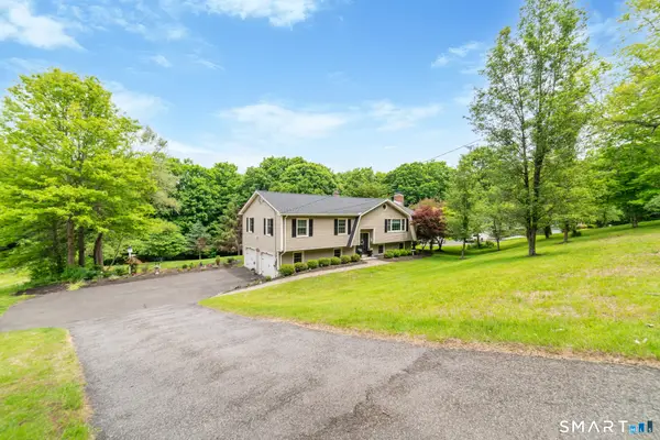 924 Roxbury Road, Southbury, CT 06488