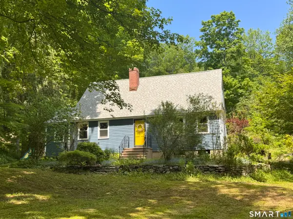 Address Withheld By Seller, Woodbury, CT 06798