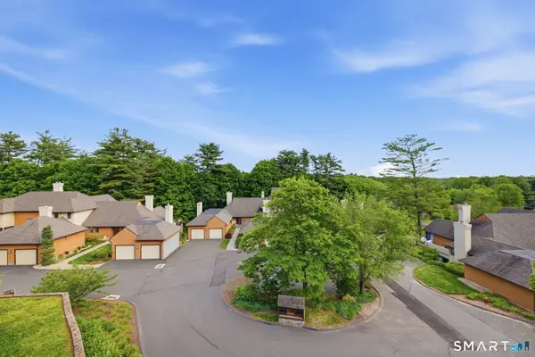 24 Biltmore Park #24, Bloomfield, CT 06002