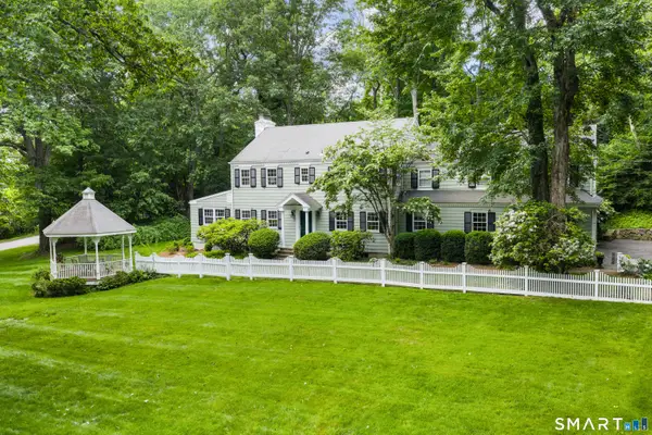 130 Comstock Hill Road, New Canaan, CT 06840