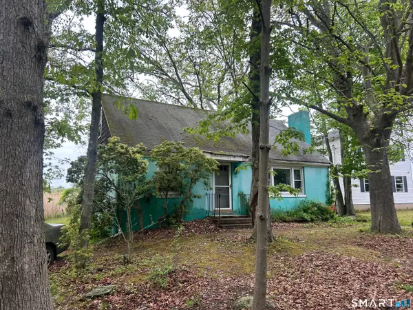 55 Woodland Drive, Old Saybrook, CT 06475