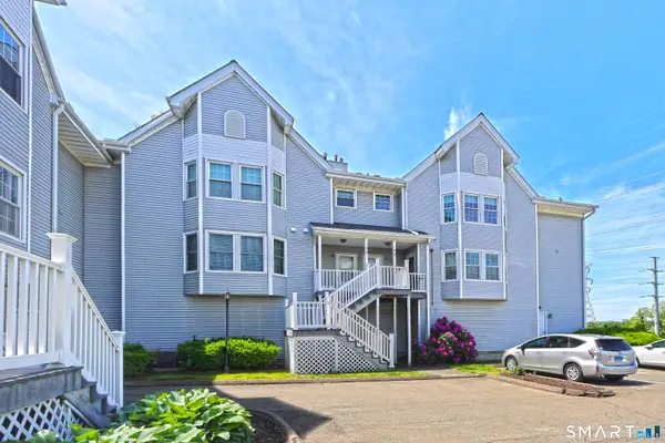 58 Greenview Lane #58, Milford, CT 06461
