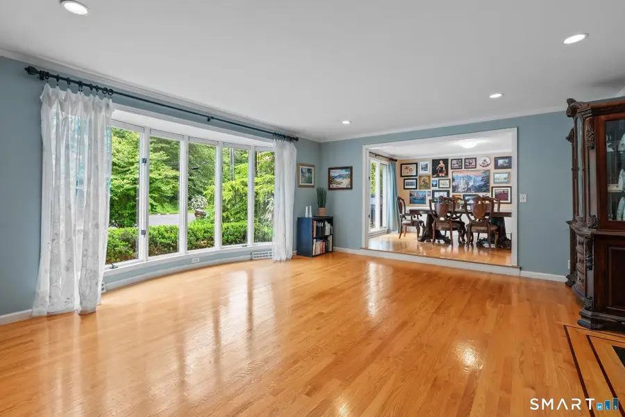 30 Fox Chase Lane, West Hartford, CT 06107 - #3