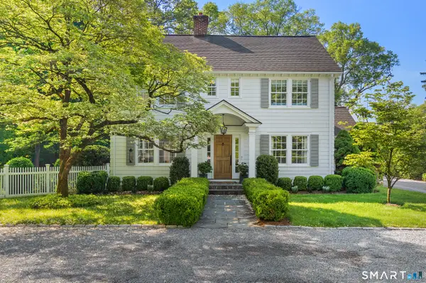 8 Sunset Road, Darien, CT 06820