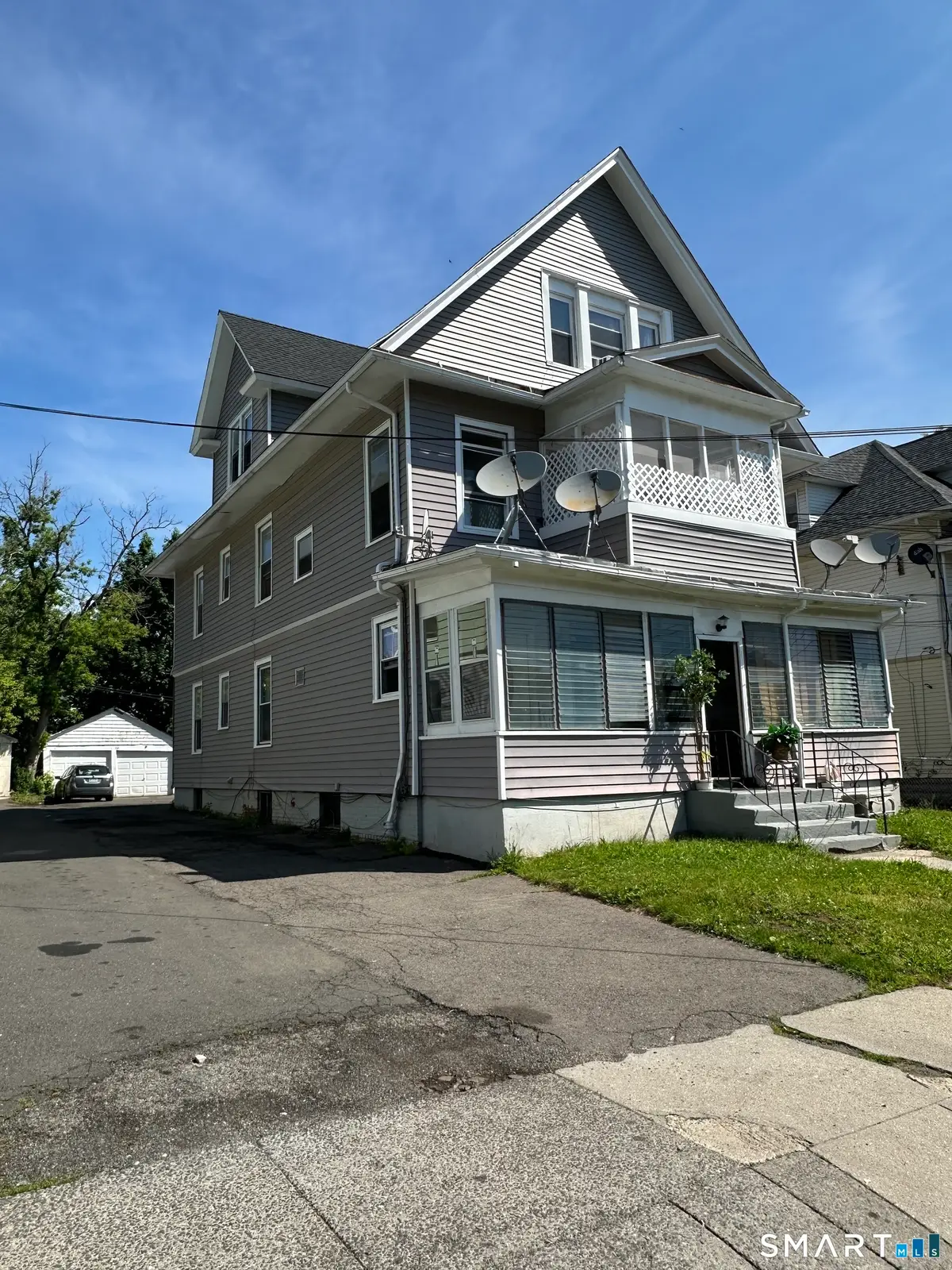 118 Barker Street, Hartford, CT 06114 - #1