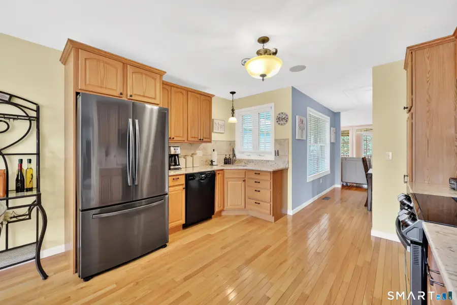 31 Ross Way #31, Windsor Locks, CT 06096 - #2