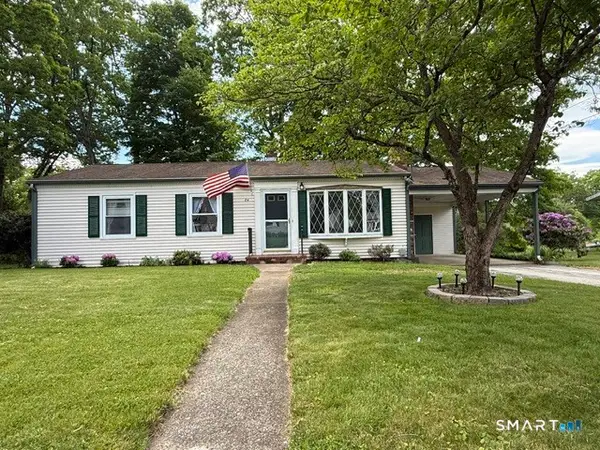 84 North Street, Putnam, CT 06260