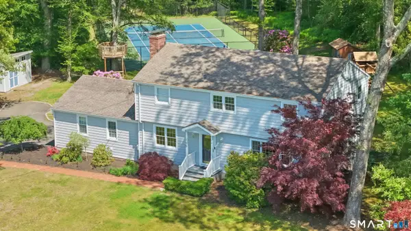 76 Greenbrier Road, Trumbull, CT 06611