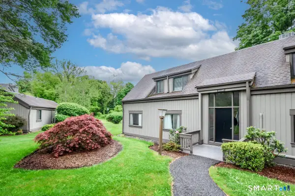 502 Heritage Village #A, Southbury, CT 06488