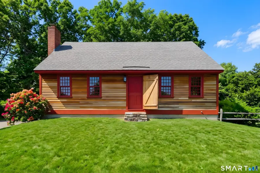 6 Robin Street, Pawcatuck, CT 06379 - #2