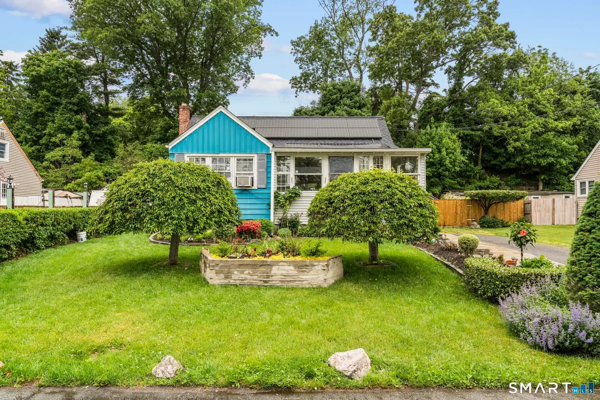 265 Jennings Avenue, Bridgeport, CT 06610 - #1