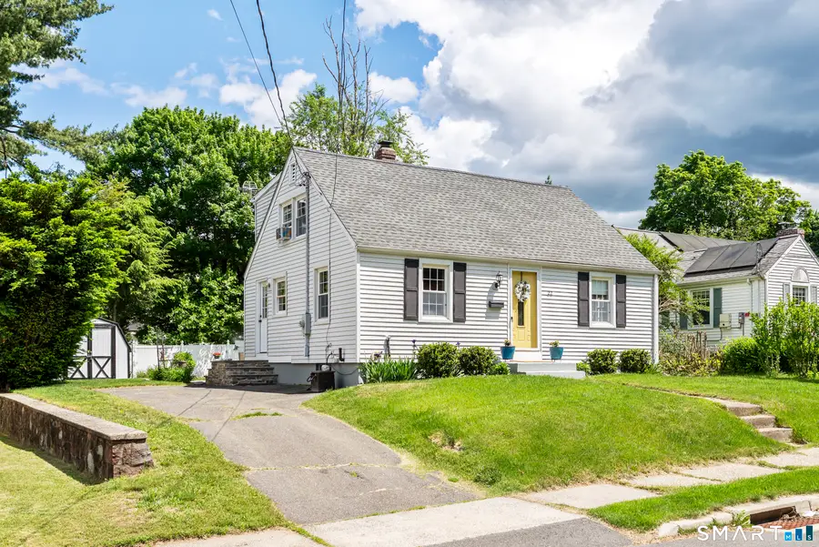 22 Rowe Place, Bristol, CT 06010 - #2