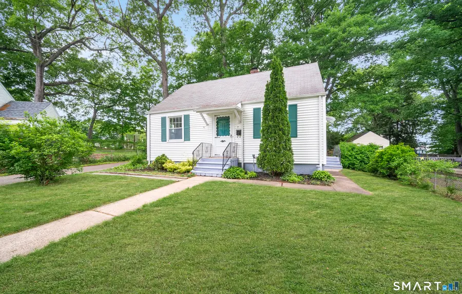 15 South Court, Meriden, CT 06450 - #2