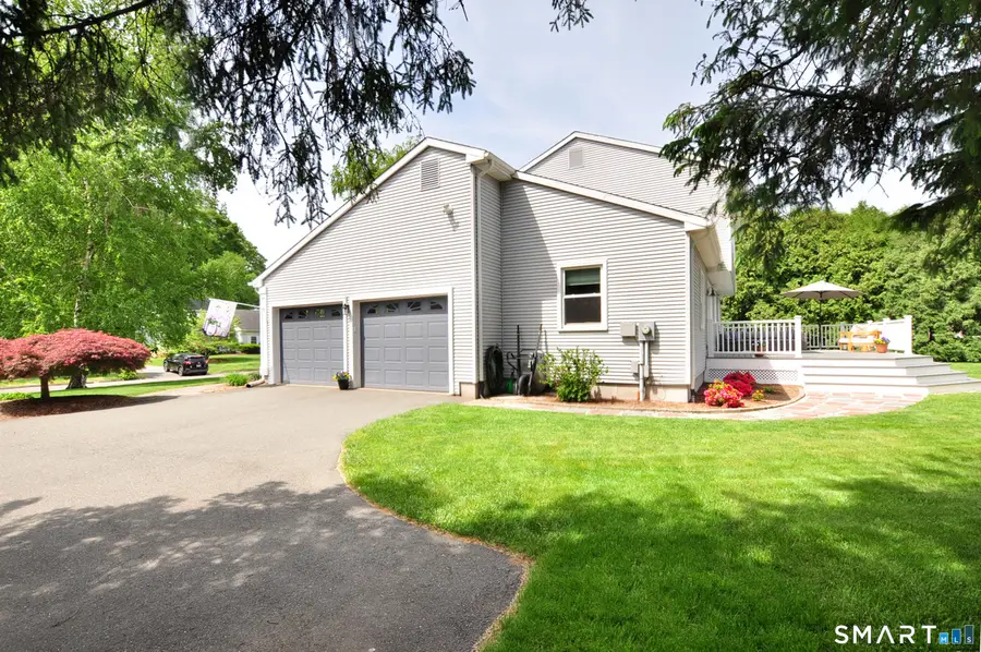 22 Pebblebrook, Windsor, CT 06095 - #3