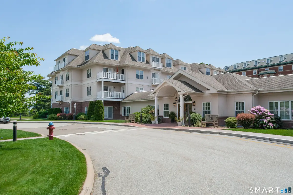237 Fern Street #305W, West Hartford, CT 06119 - #1