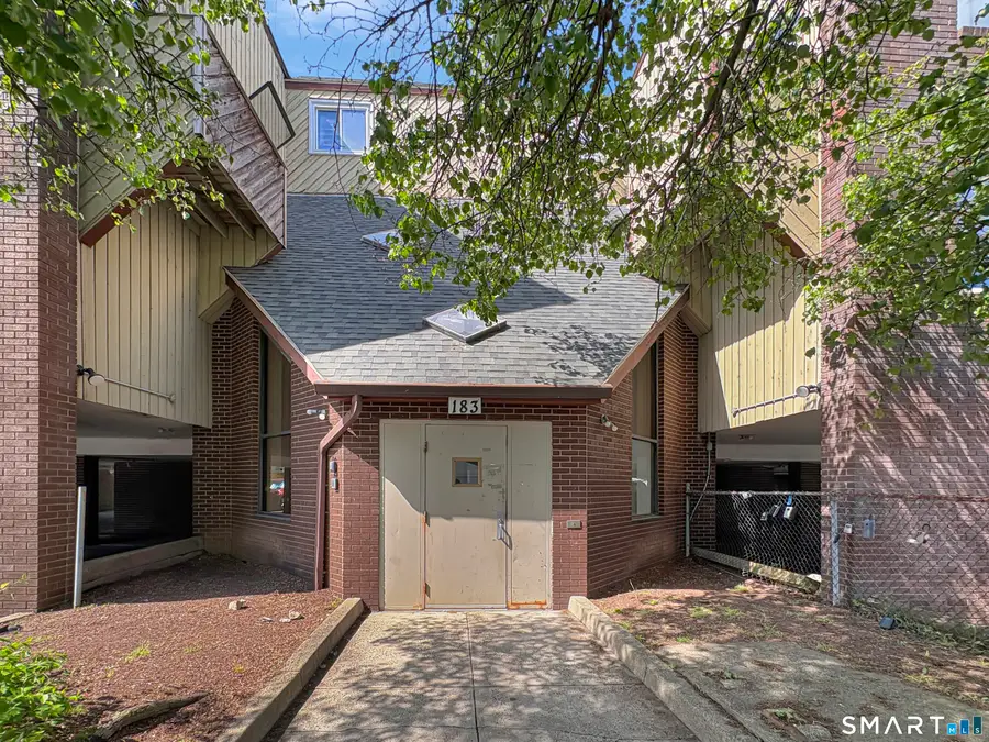 183 Livingston Place #12, Bridgeport, CT 06610 - #3