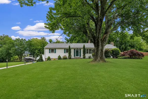 12 Laurel Wood Drive, Shelton, CT 06484
