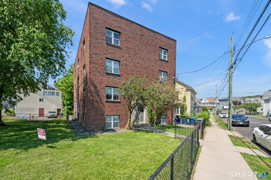 305 Parrott Avenue, Bridgeport, CT 06606 - #3