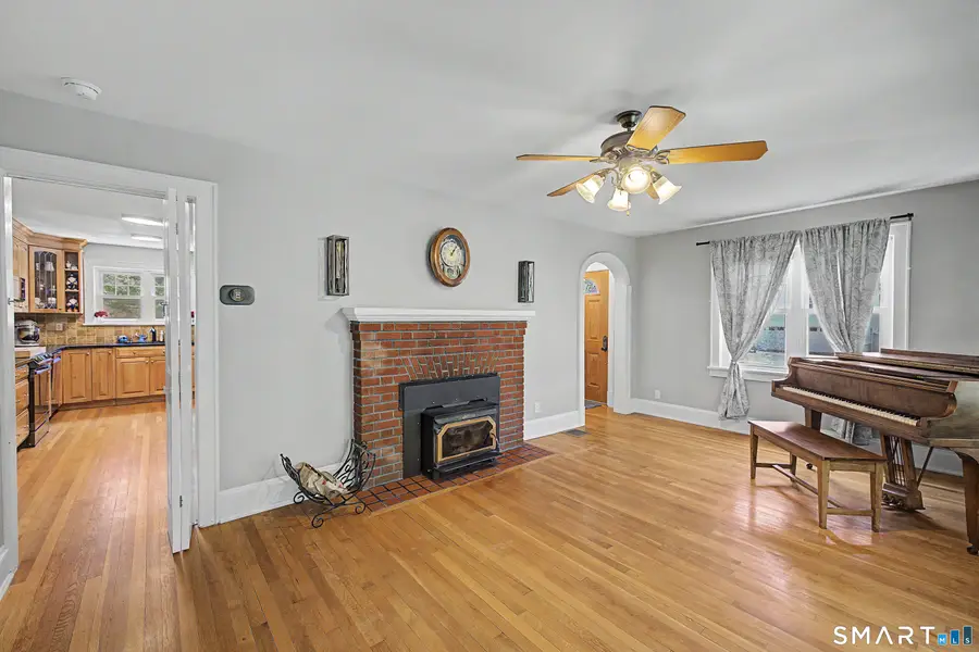 5 Third Street, Danbury, CT 06810 - #2