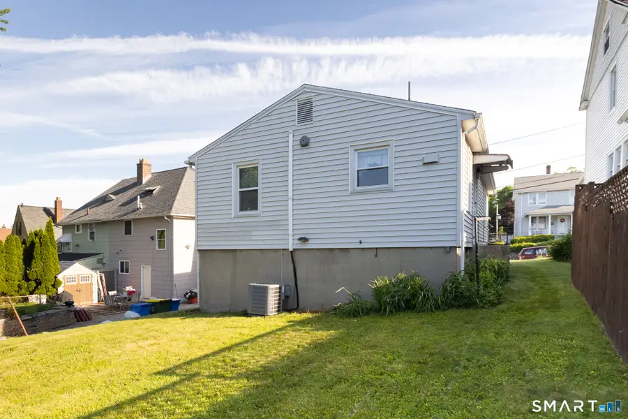 106 Laval Street, Waterbury, CT 06706 - #2