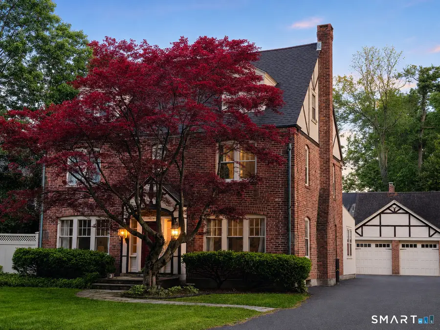 1649 Asylum Avenue, West Hartford, CT 06117 - #2