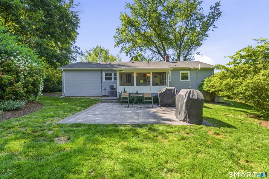 17 Greenbriar Lane, Newtown, CT 06470 - #2