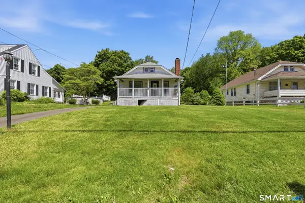 229 Montoe Road, Waterbury, CT 06704