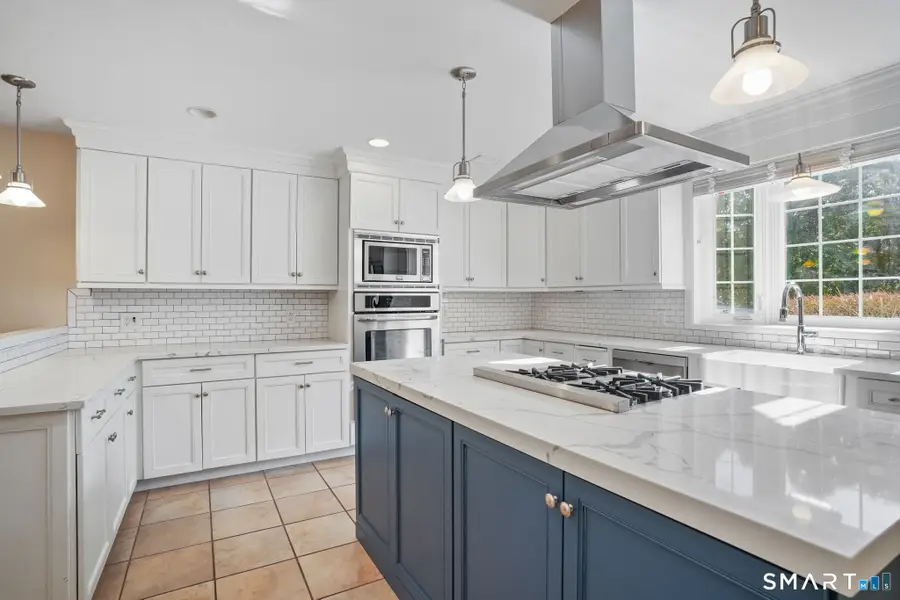 24 Decatur Street #2, Cos Cob, CT 06807 - #3