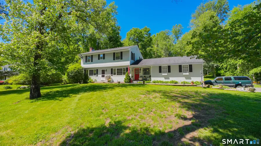 27 Powder Horn Hill, Brookfield, CT 06804 - #2