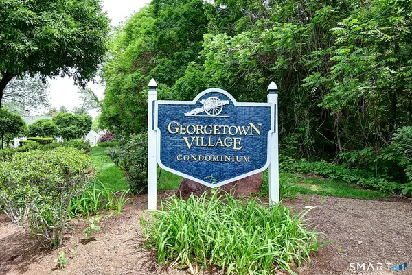 416 Georgetown Drive #416, Glastonbury, CT 06033