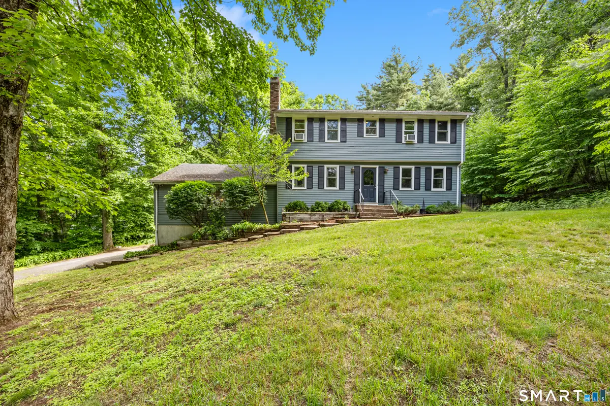 825 Neipsic Road, Glastonbury, CT 06033 - #1