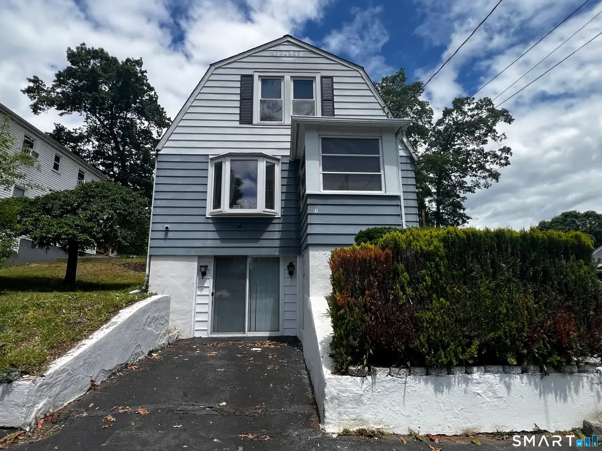 17 Ridgeview Road, Meriden, CT 06451 - #1