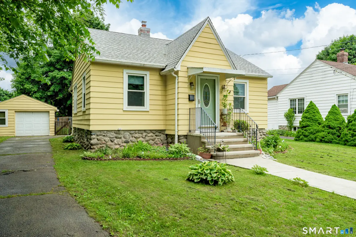 30 Donald Terrace, Waterbury, CT 06705 - #1