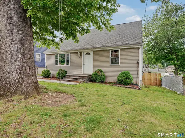 35 Oakleaf Street, Bridgeport, CT 06606
