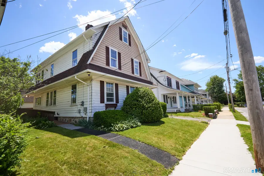 151 East Eaton Street, Bridgeport, CT 06604 - #2