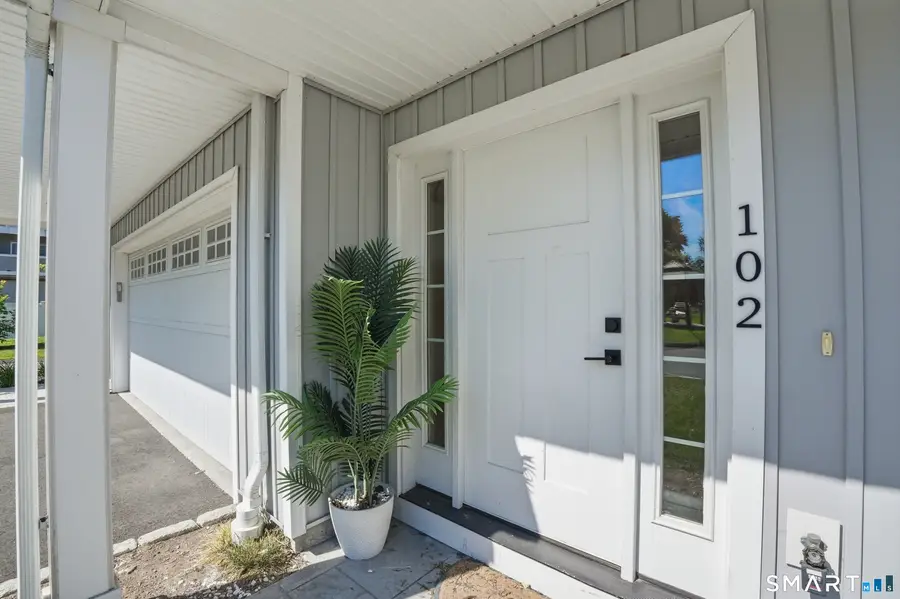 301 Harbour Close #102, New Haven, CT 06519 - #3