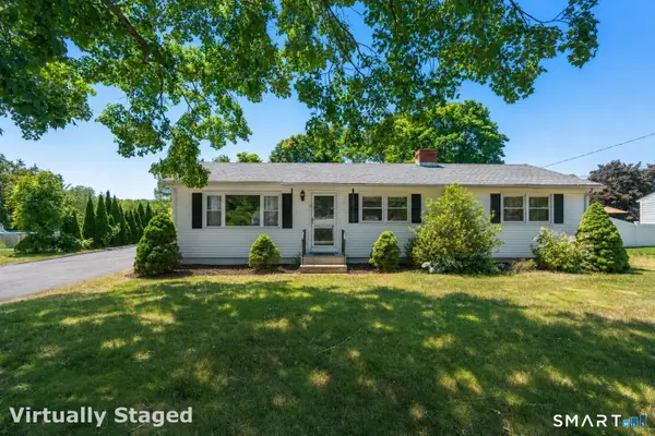 9 Stanton Road, North Haven, CT 06473