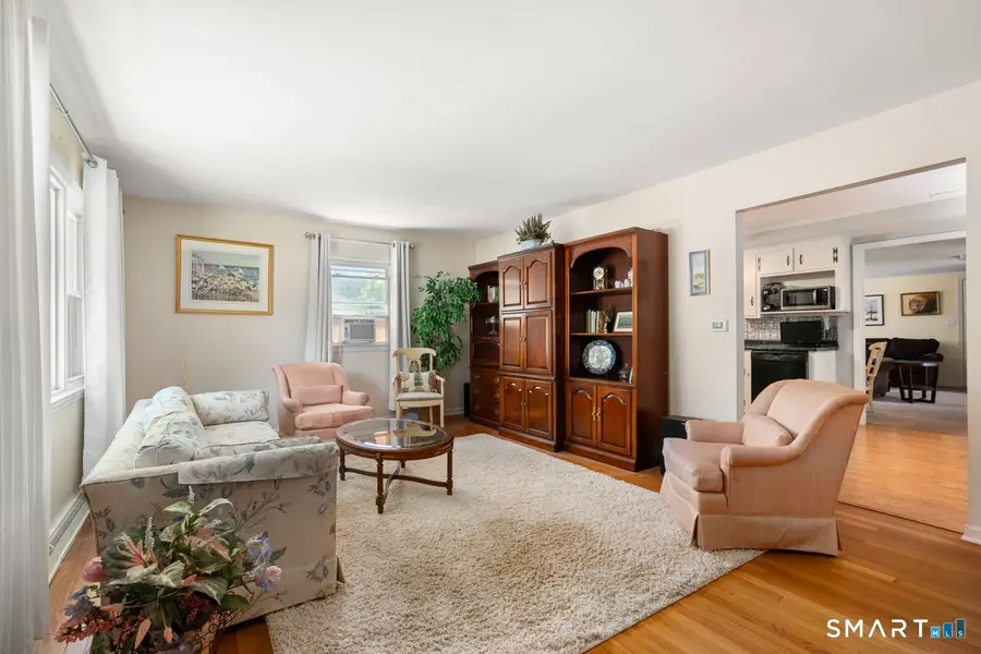 9 Stanton Road, North Haven, CT 06473 - #3