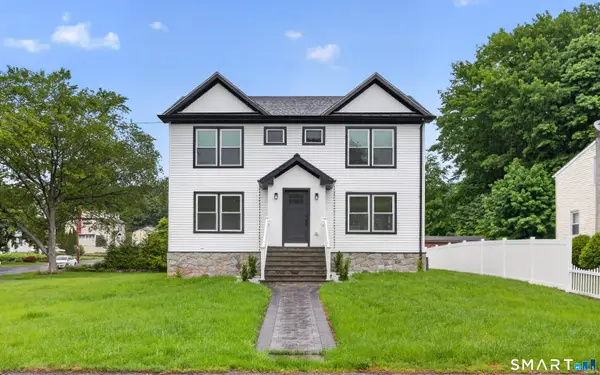 10 Cutrone Road, Norwalk, CT 06850