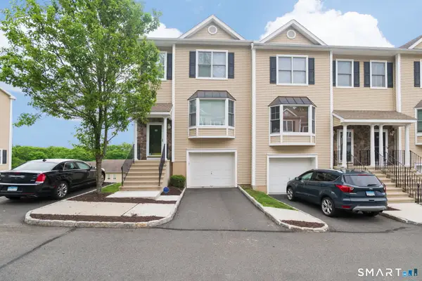 15 Scuppo Road #1201, Danbury, CT 06811