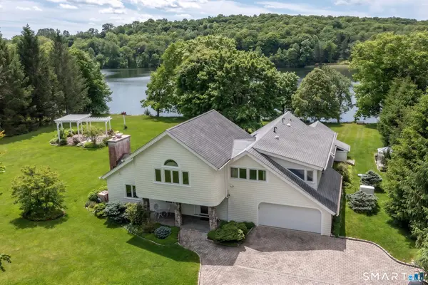 18 Arrow Point Road, Warren, CT 06777
