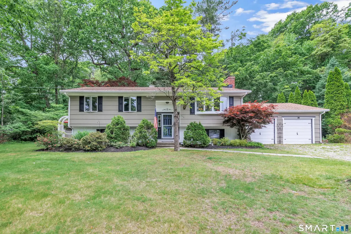 279 Pastors Walk, Monroe, CT 06468 - #1