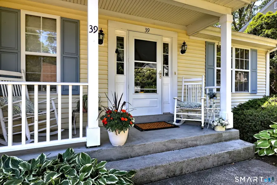 39 Lookout Hill Road, Milford, CT 06461 - #2