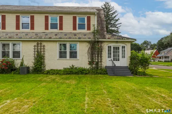 57 Washington Circle, West Hartford, CT 06119