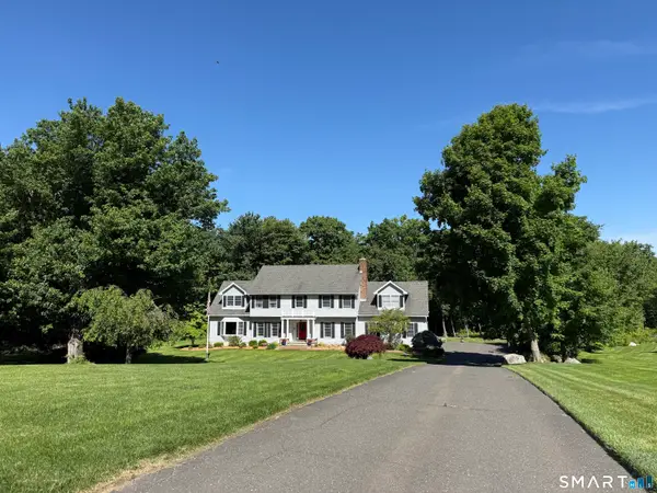 7 Huntington Lane, New Fairfield, CT 06812