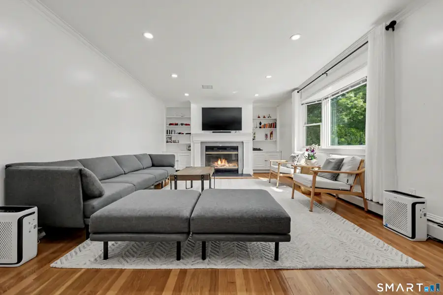 4 Mark Drive, Norwalk, CT 06851 - #3