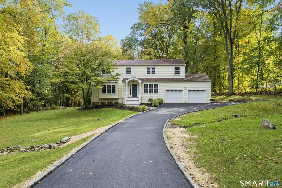 28 Caudatowa Drive, Ridgefield, CT 06877 - #2