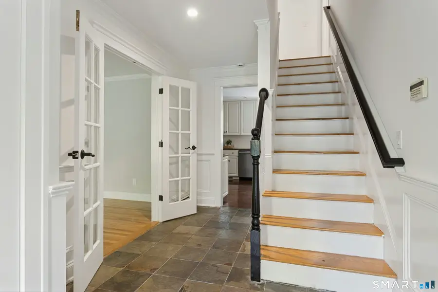 28 Caudatowa Drive, Ridgefield, CT 06877 - #3