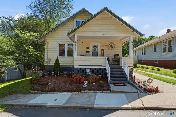 45 Hedge Avenue, Norwich, CT 06360